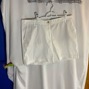 Talbots Women's Girlfriend Chino White Shorts, 7” Size 16 NWT